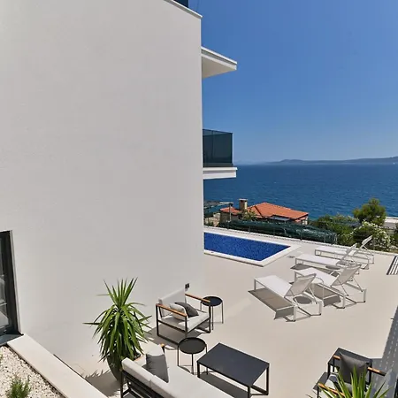 Luxury Aurora With Pool & Large Patio * Trogir