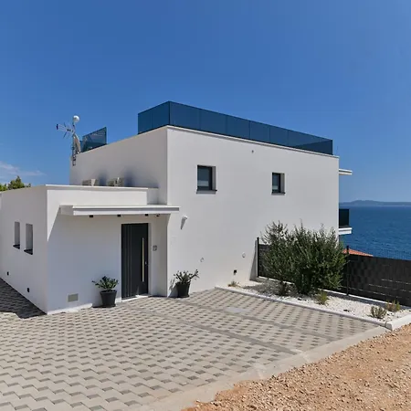 Luxury Aurora With Pool & Large Patio Trogir