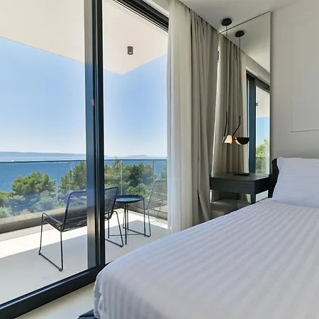 Luxury Aurora With Pool & Large Patio Villa *