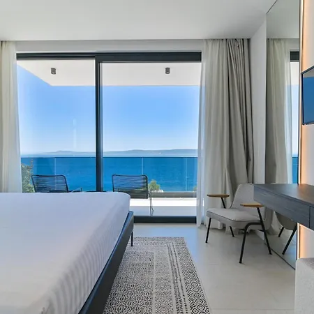 Luxury Aurora With Pool & Large Patio Villa Trogir