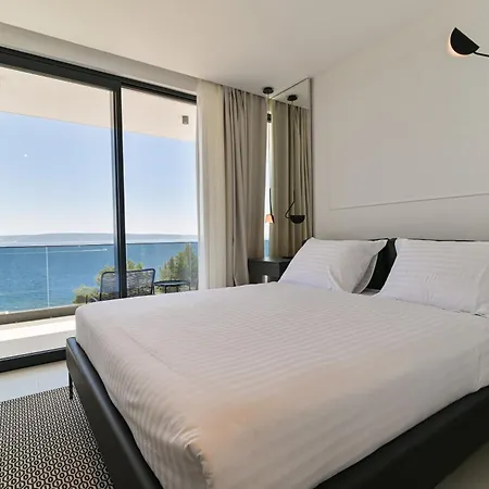 Villa Luxury Aurora With Pool & Large Patio Trogir